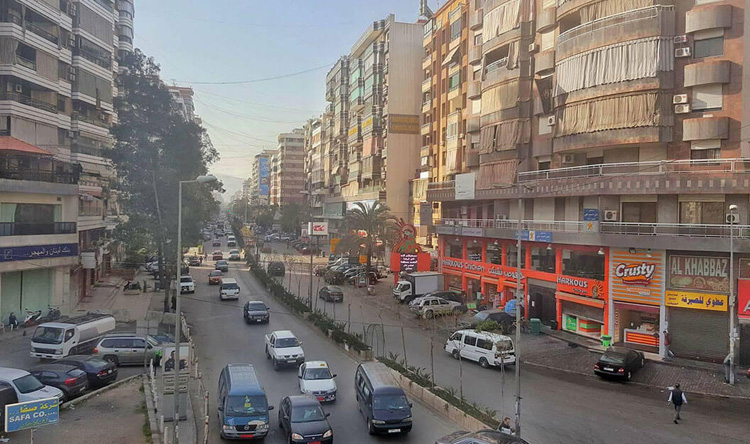 بالصور: سرقة بقوة السلاح في الضاحية