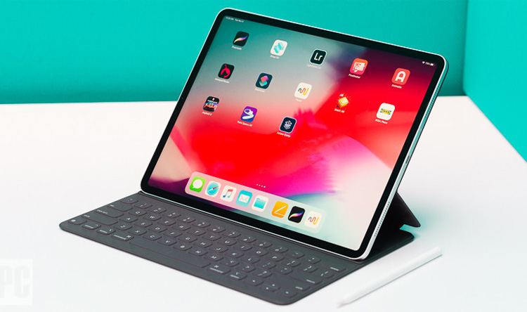طفل يقفل "iPad" والده 25 مليون دقيقة!