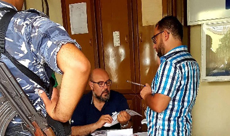 محاضر ضبط بحق مخالفين لقانون العمل في حلبا