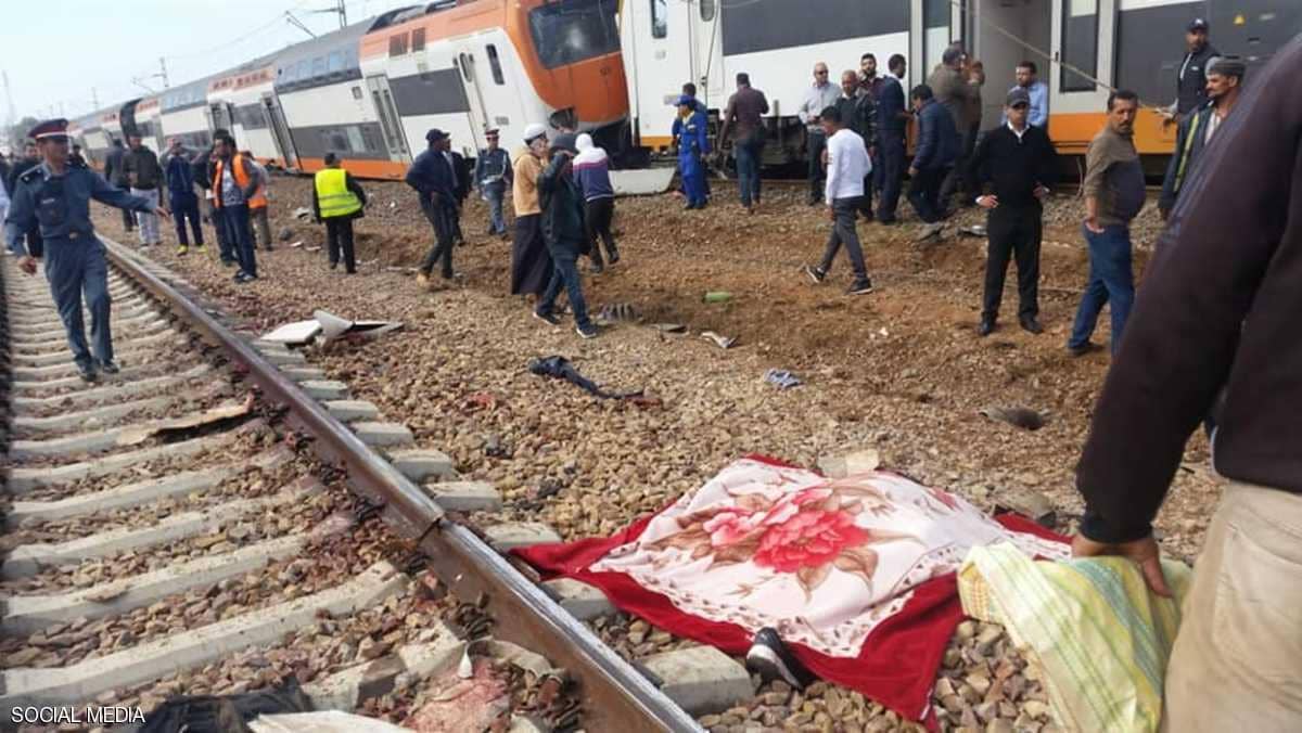 بالفيديو: قتلى بخروج قطار عن سكته في المغرب