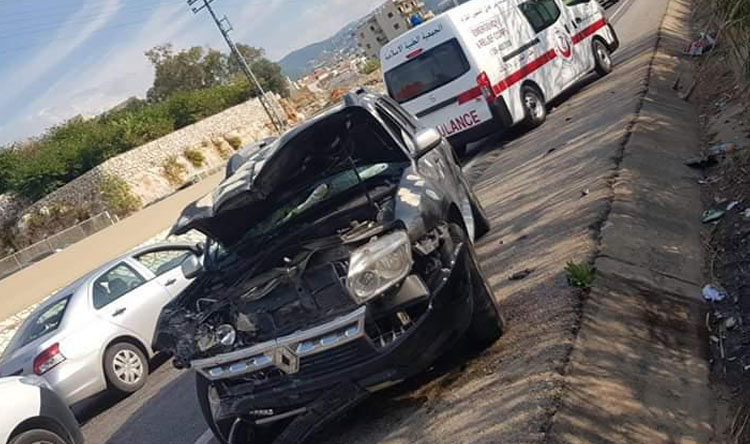إصابة امرأة على أتوستراد عمشيت