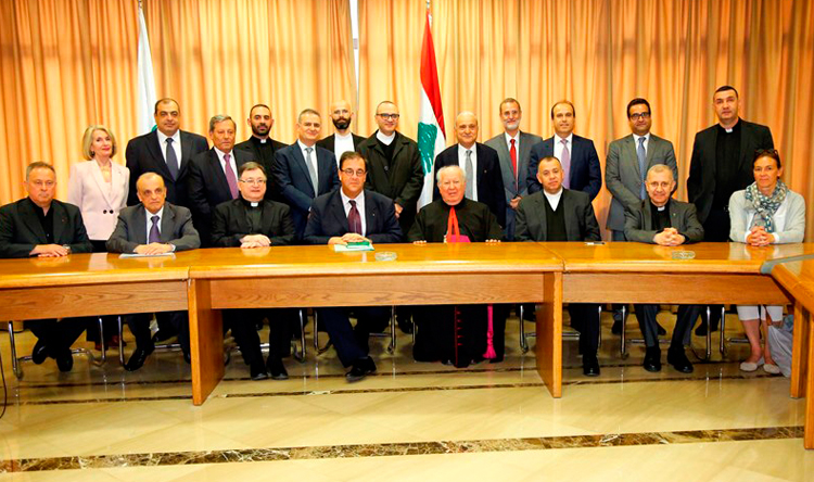فوشيه زار جامعة الحكمة وأشاد بتمسك لبنان باللغة الفرنسية وبالعلم والثقافة