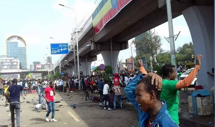انفجار يستهدف مسيرة مؤيدة لرئيس الوزراء الإثيوبي