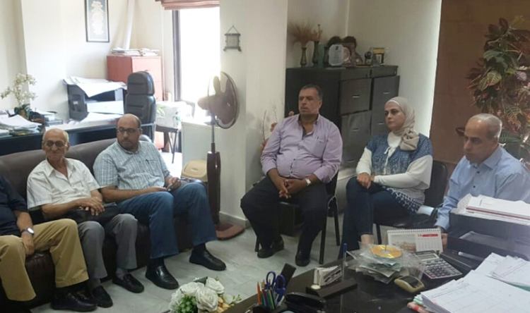 خير تفقد أعمال رش المبيدات الحشرية في طرابلس بتوجيهات من الحريري