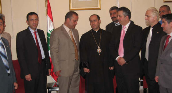 الدكتور روبير خوري ووفد قواتي يزورون المطرانين ايلي حداد والياس نصار