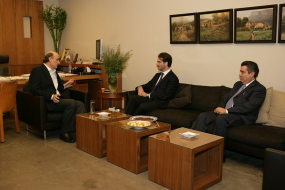Dr. Geagea meeting with MP Robert Fadel-Photo Aldo Ayoub - الدكتور سمير جعجع مجتمعآ بالنائب روبير فاضل تصوير آلدو أيوب