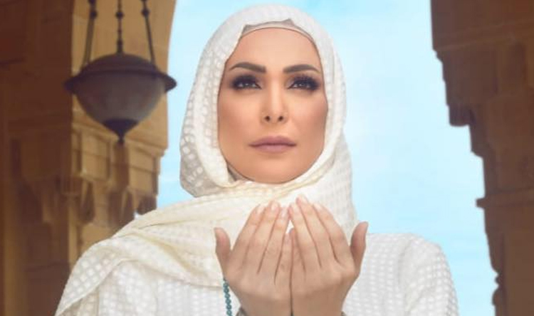 أمل حجازي