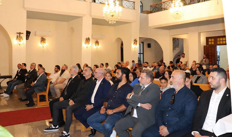 القوات