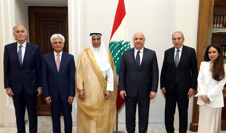 عون
