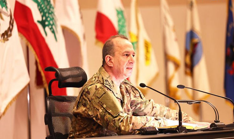 قائد الجيش