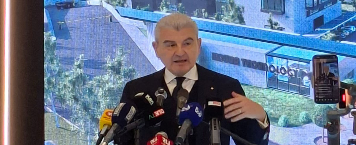 الخوري 