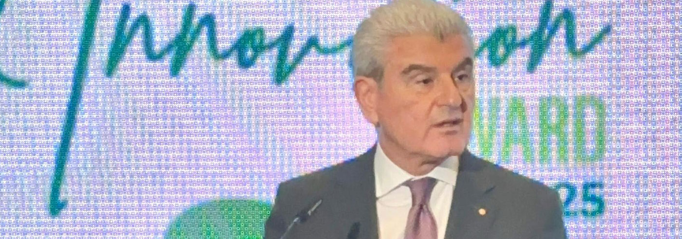 عيسى الخوري