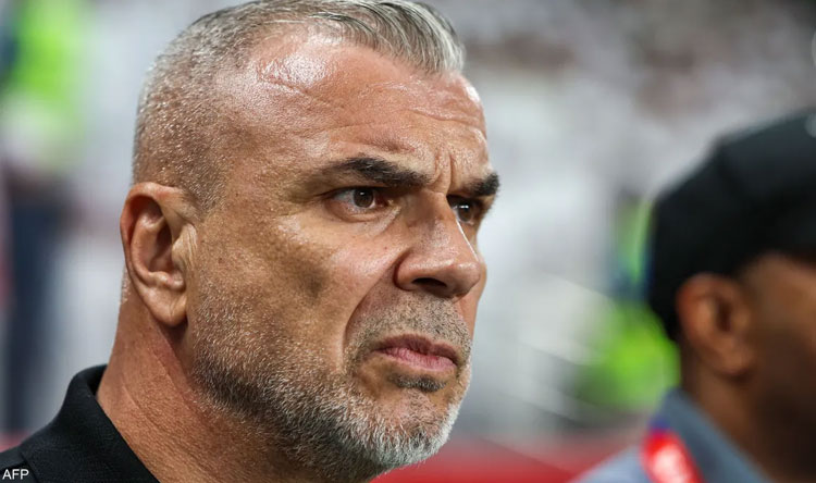مدرب منتخب الإمارات
