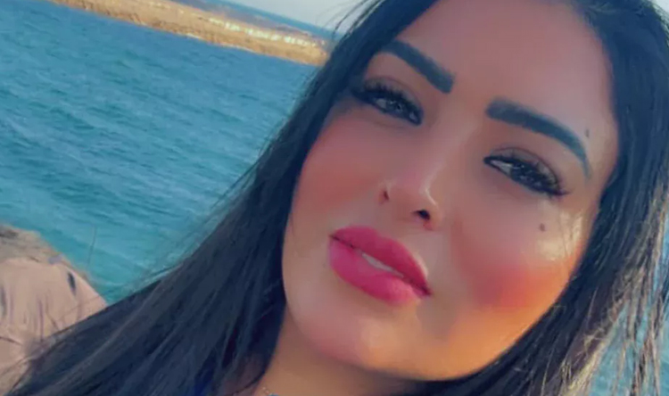 طبيبة مصرية
