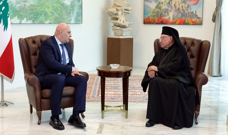 الرئيس عون