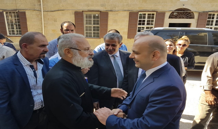 رسالة إلى رئيس الوزراء 2018 فريق التمثيل
