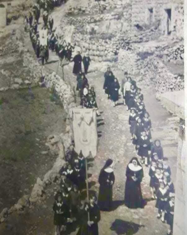 دير الأحمر