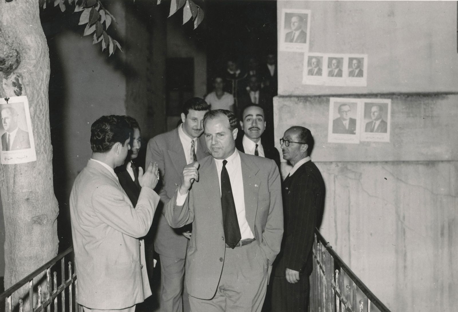 إن ننسَ فلن ننسى وصرخ وليم 