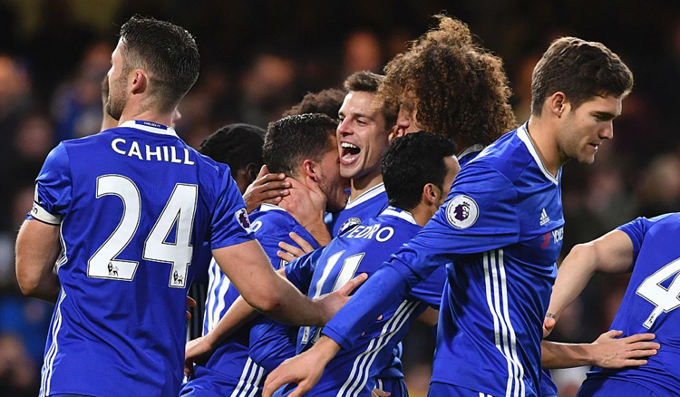 chelsea-players-celebrating