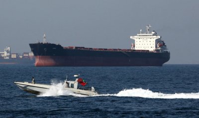 إيران تصدر أكثر من مليون برميل نفط يومياً