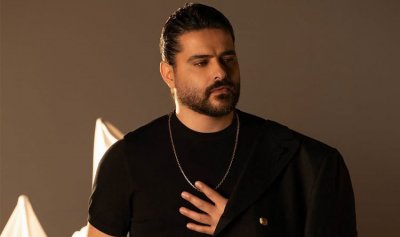 &#8220;لا تهزّي كبوش التوتي&#8221; تعود بصوت ناصيف زيتون وتغزو مواقع التواصل!