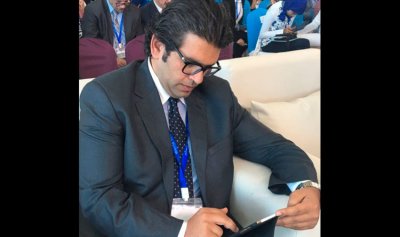 أحمد الطاهري رئيس تحرير مجلة “روز اليوسف”