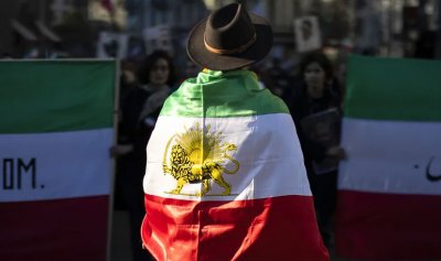 مانشيت موقع “القوات”: الساعات الأخيرة قبل “الاصطدام الكبير”.. الحصار يكتمل على إيران