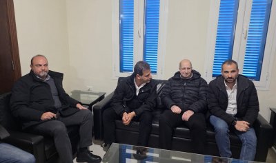 تأمين آلية “بوبكات” لصالح بلدية مزرعة التفاح قضاء زغرتا بمسعى من “القوات”