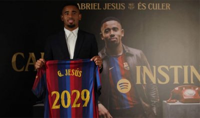 برشلونة يتعاقد مع البرازيلي غابريال جيسوس