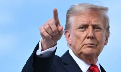 المانشيت ـ ترامب يهدد إيران بـ”جدار فولاذي” وعون يحسم: المفاوضات حتى النهاية ولا عودة للوصايات
