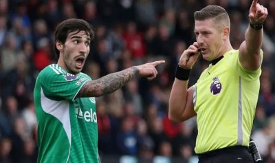 لأول مرة.. بث محادثات الحكام واللاعبين في الدوري الإنكليزي