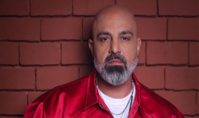 مجد موصللي يطلق “عليها عيون” بأجواء غزلية