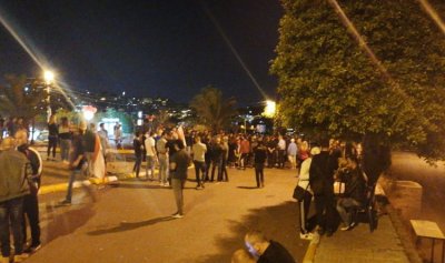 خاص بالفيديو: مجموعة “الوطني الحر” تلقي قنبلة صوتية في المنصورية
