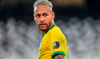 نيمار يتدخل لإبعاد جيسوس عن تدريب البرازيل
