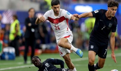 تركيا تودّع المونديال بفوز درامي على أميركا