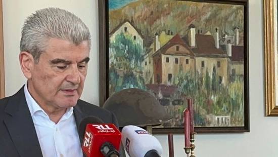 عيسى الخوري في جولة في المتن الشمالي: نشاط الصناعي فعل ايمان بالوطن