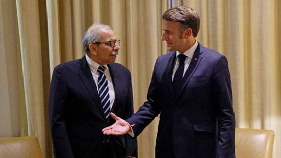 سلام تلقى اتصالًا من ماكرون.. تأكيد على دعم فرنسا للبنان