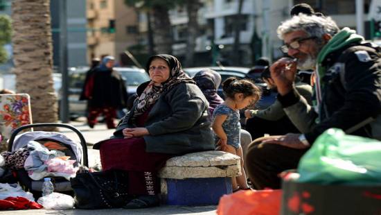 خاص ـ ابتزاز “الكراسي الشاغرة”: “خذلوا النازحين انتصاراً لطهران”